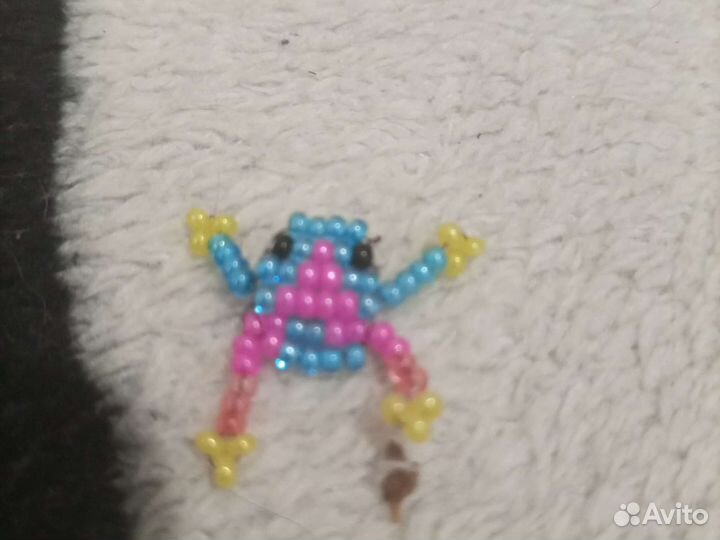 Лягушка из бисера