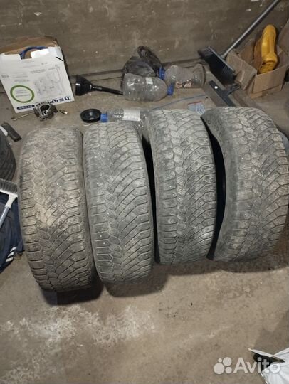Gislaved Nord Frost 200 195/65 R15 95T