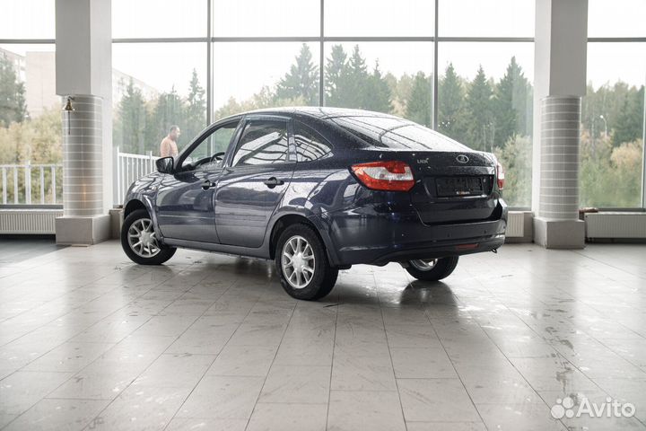 LADA Granta 1.6 МТ, 2015, 117 300 км