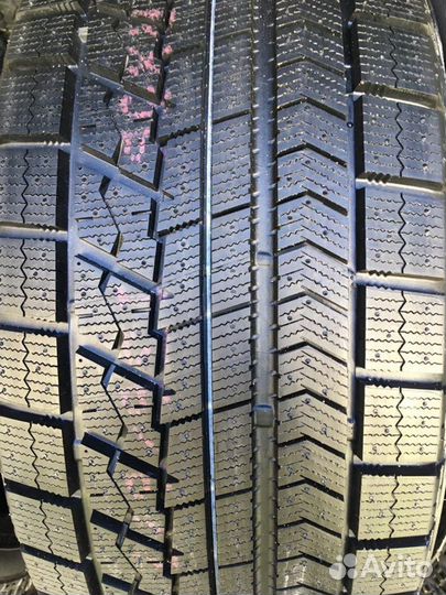 Bridgestone Blizzak RFT 245/50 R19 101Q