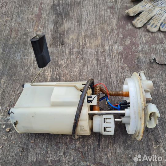 Насос топливный Byd F3 2008 bydf301123100 XC 4G15S