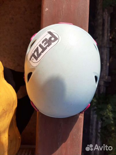 Каска для альпинизма и скалолазания