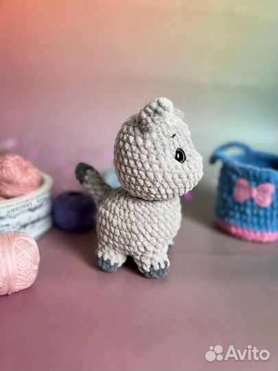 Мягкая игрушка кот в сумке/вязанный ручная работа