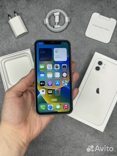 iPhone 11, 64 ГБ