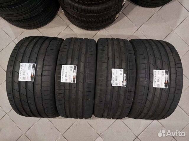 Hankook Ventus S1 Evo 3 K127 275/35 R21 и 315/30 R21