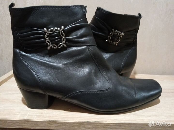 Полусапожки женские 39 размер натуральная кожа