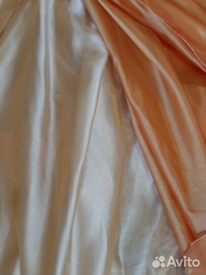 Шторы и занавески бу (на три окна)