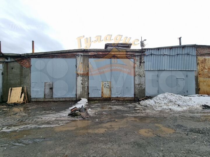 Гараж, > 30 м²