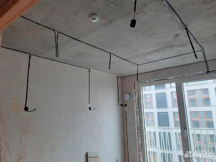 Электрик. Услуги электрика. Штробление стен