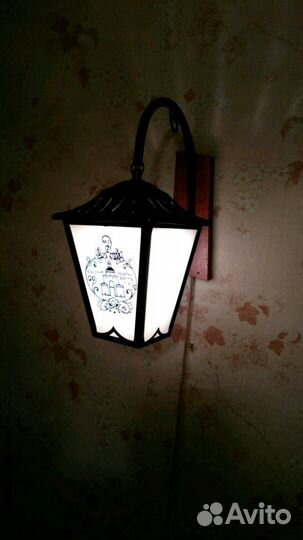 Светильник настенный