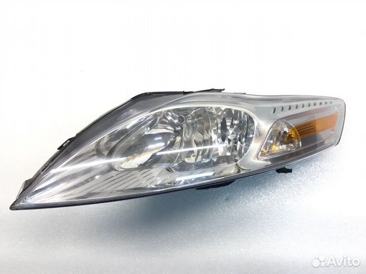 Фара левая Ford Mondeo седан 2.3 2010