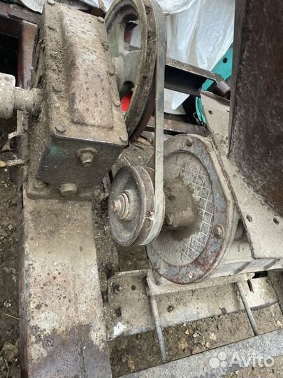 Зернодробилка