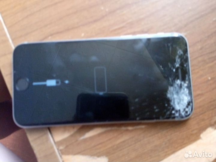 iPhone 6S, 32 ГБ