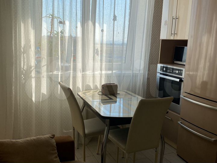 1-к. квартира, 40 м², 8/9 эт.