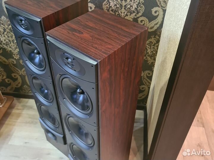 Напольная акустика wharfedale