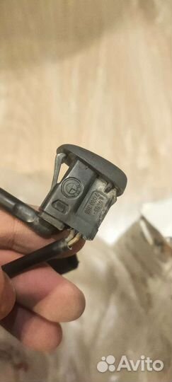 Форсунка омывателя лобового стекла Land Rover