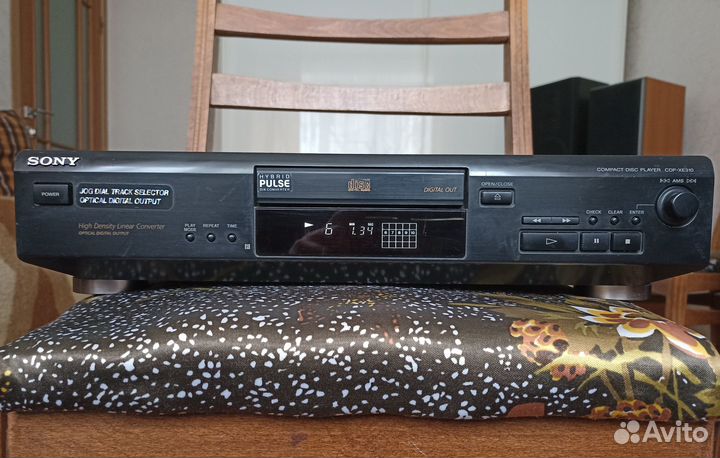 CD плеер sony CDP-XE310
