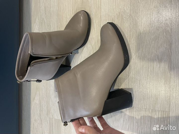 Сапоги женские