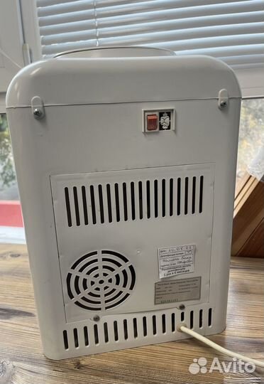 Кулер для воды