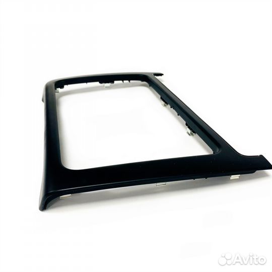 Рамка магнитолы Volkswagen Polo бу