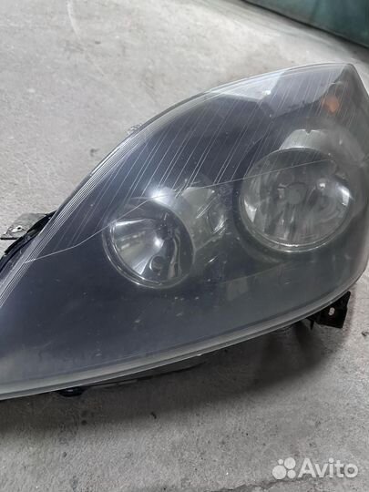 Фары на opel zafira b