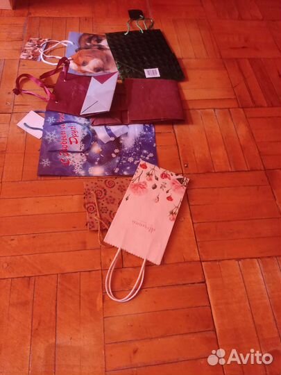 Пакеты подарочные