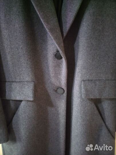 Пальто женское серое Stradivarius