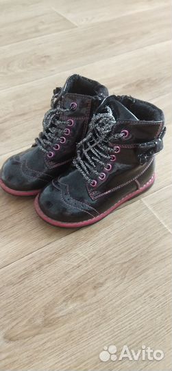 Ботинки детские на девочку
