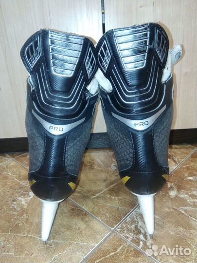 Продаю коньки Bauer Supreme PRO