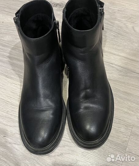 Ботинки женские 38 размера кожаные