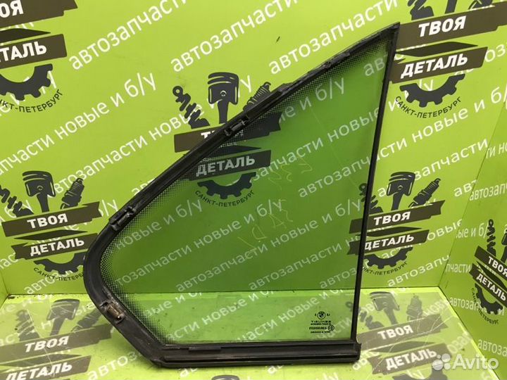 Стекло двери форточка левая Bmw E34