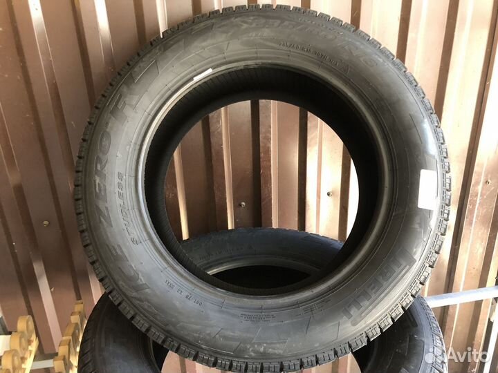 Pirelli Ice Zero FR 235/60 R18 107H