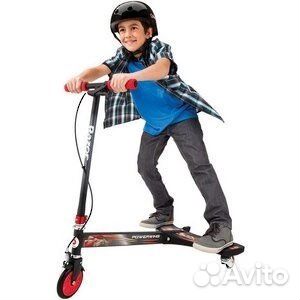 Самокат тридер Razor powerwing