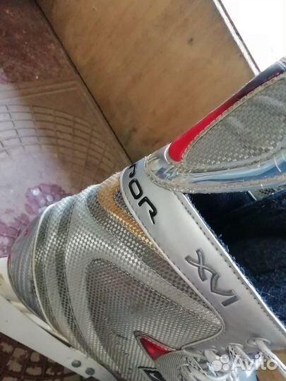 Хоккейные коньки bauer vapor XVI SR