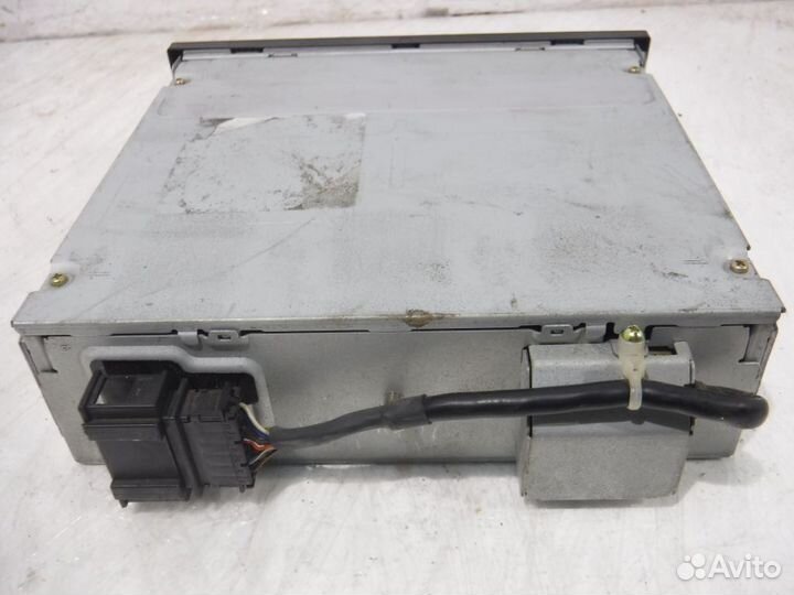 CD-чейнджер Volkswagen Phaeton 3D2