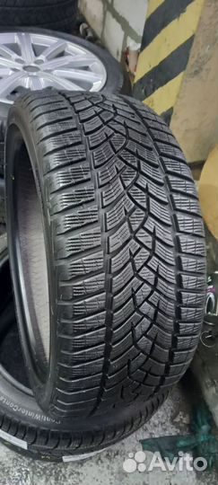 Goodyear UltraGrip Performance Gen-1 235/40 R18 95