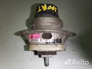 Подушка двигателя