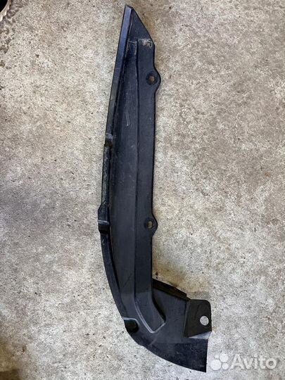 Водосток Mazda 6GH