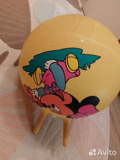 Гимнастический мяч с рожками и обруч