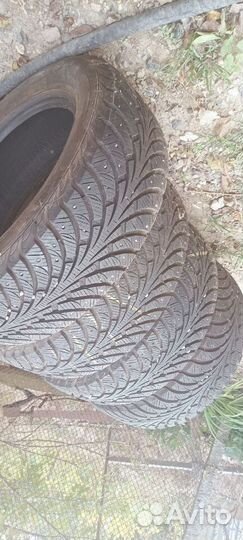 Sava Eskimo Stud 225/60 R17