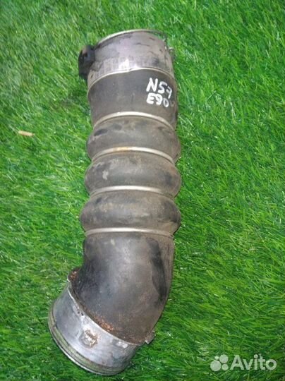 Воздуховод наддувочного воздуха Bmw 330D E90 N57