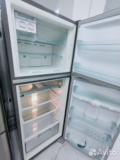 Холодильник Whirlpool No Frost