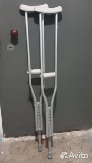 Костыли подмышечные