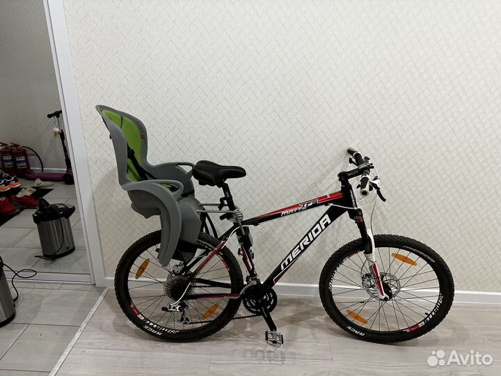 Детское велокресло Hamax Kiss