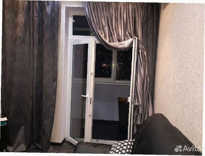 Балконная дверь