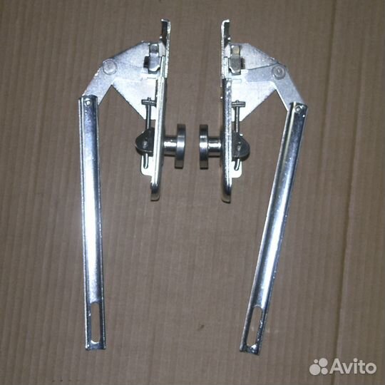 Замок двери камаз внутренний нового образца (к-т)