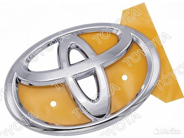 Эмблема решетки радиатора Land Cruiser