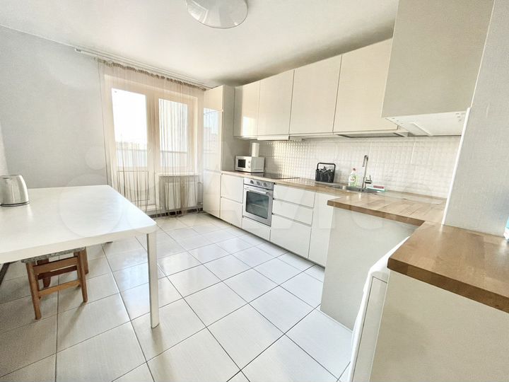 Комната 19 м² в 3-к., 20/25 эт.