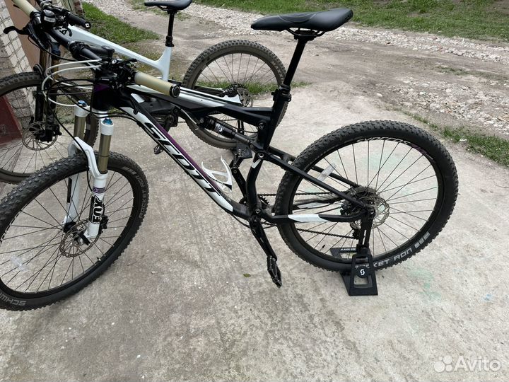 Велосипел Scott Spark