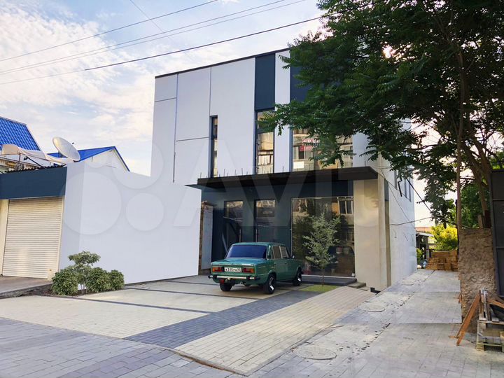 Торговая площадь, 105 м²